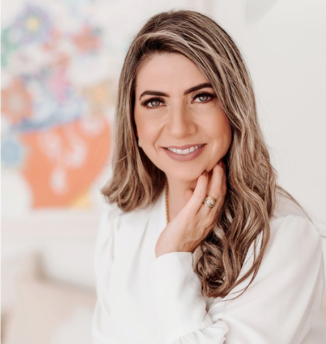Alice Damiana, psicopedagoga e neuropedagoga